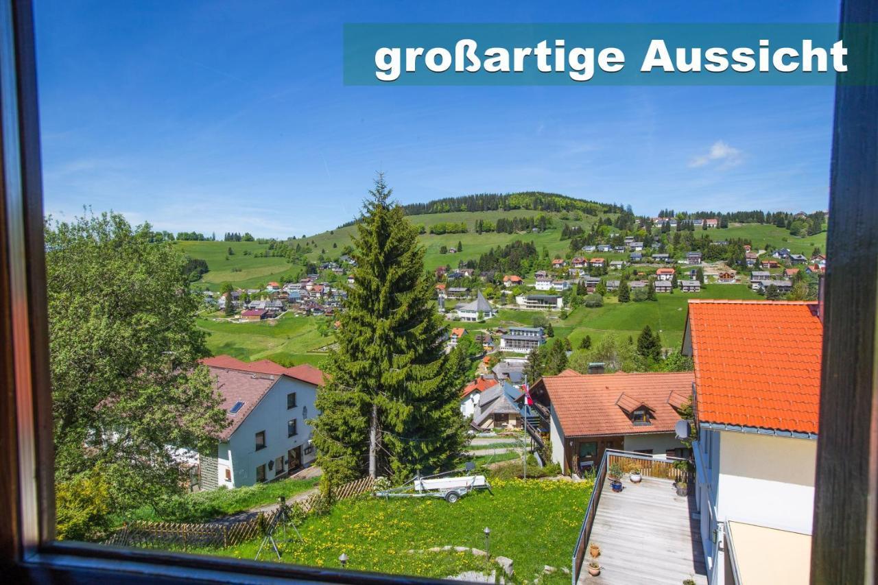 Wohlfuehl-Ferienwohnung 80 Qm, 8 Personen, Aussicht & Heimkino Тодтнау Екстериор снимка